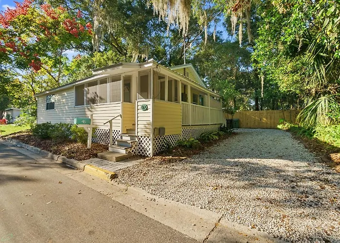 The Garden Cottage - Pet Friendly & 5 Mins To Town